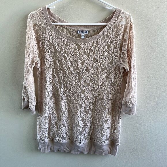 Lacy Top   - Picture 1 of 7